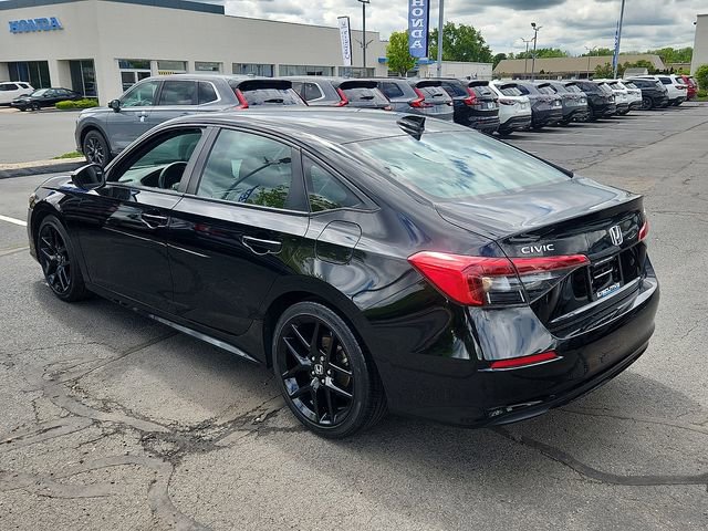 Used 2023 Honda Civic Sport image 4