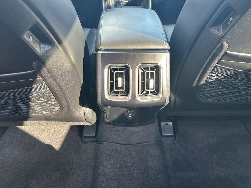 Used 2024 Kia Sorento S w/ Panoramic Sunroof Package image 14
