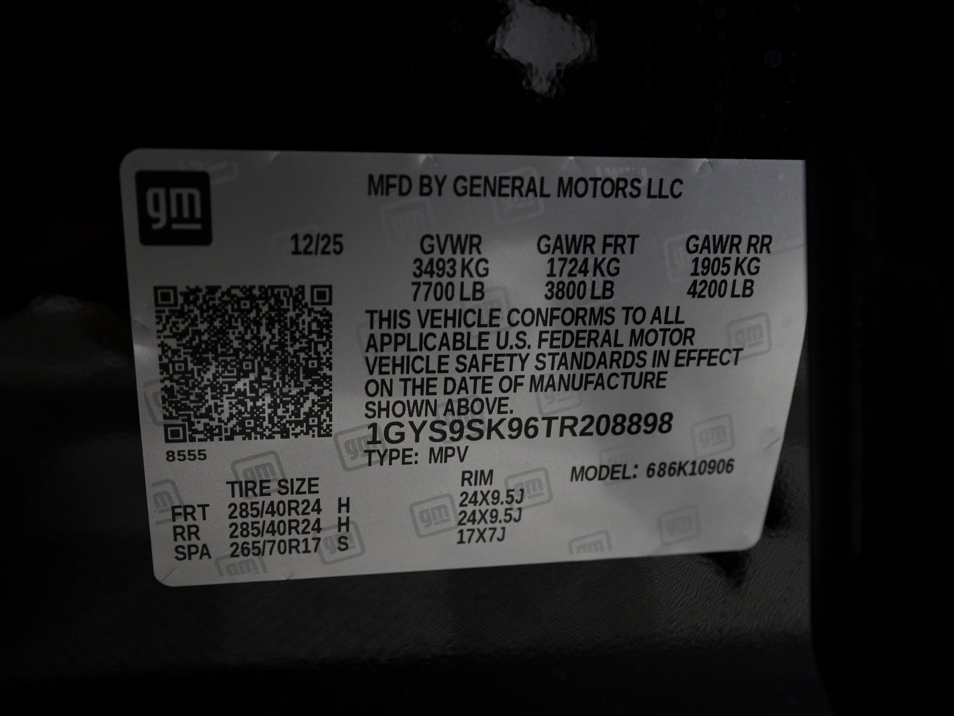 Used 2026 Cadillac Escalade ESV V image 43