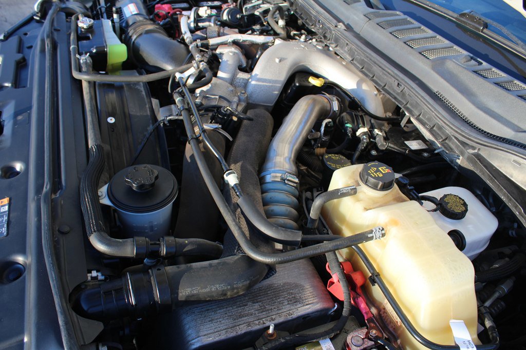 Used 2021 Ford F550 4x4 STAKE BED POWERSTROKE image 30