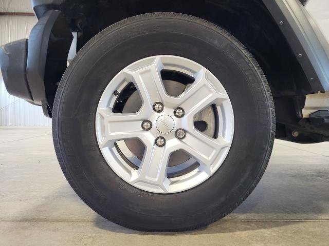 Used 2023 Jeep Wrangler Unlimited Sport image 10