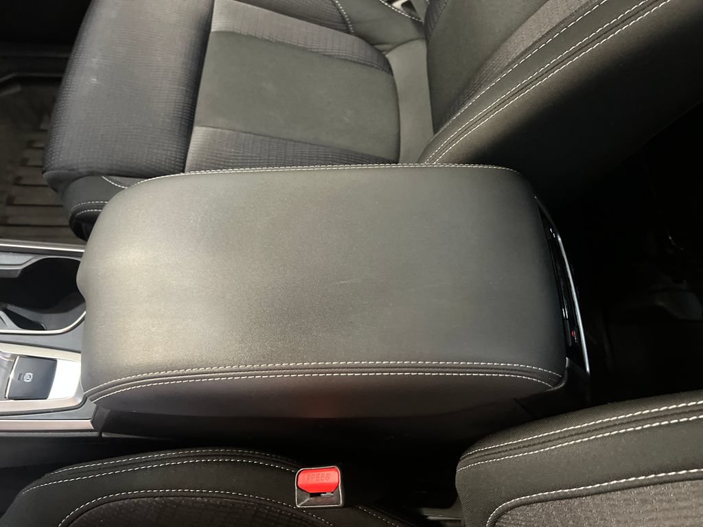Used 2020 Subaru Ascent Premium w/ Convenience Package AWD/4WD image 31