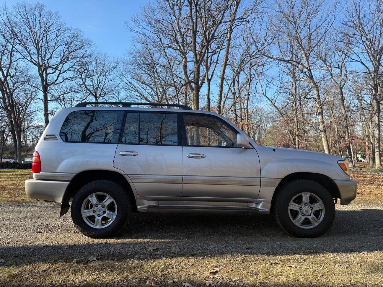Used 2000 Toyota Land Cruiser Base AWD 4dr SUV image 7