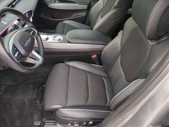 Used 2023 Genesis GV70 2.5T w/ Sport Prestige Package AWD/4WD image 17