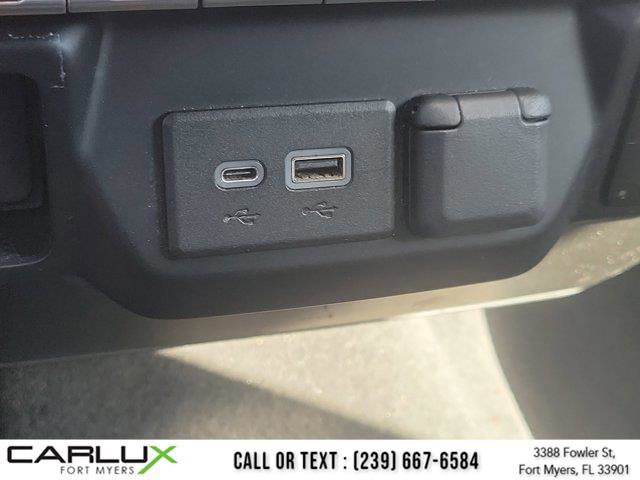 Used 2020 GMC Sierra 1500 Elevation w/ Elevation Value Package image 27