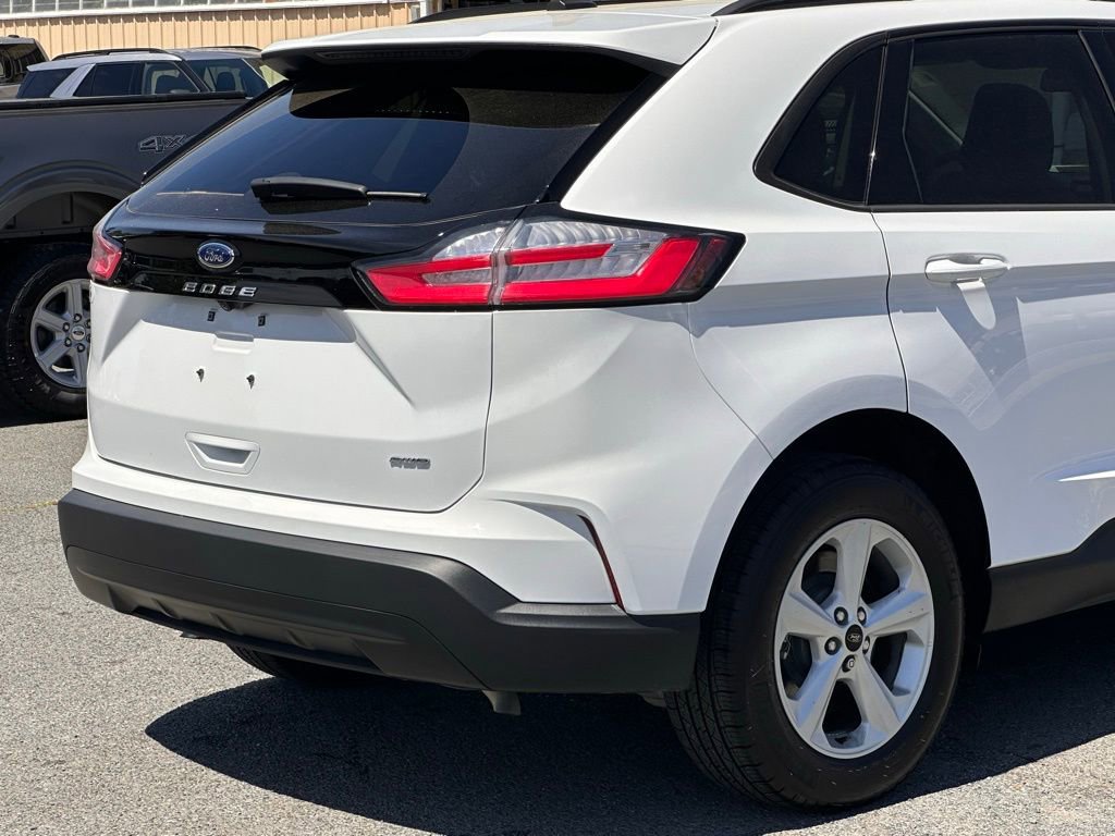 Used 2024 Ford Edge SE AWD/4WD image 40