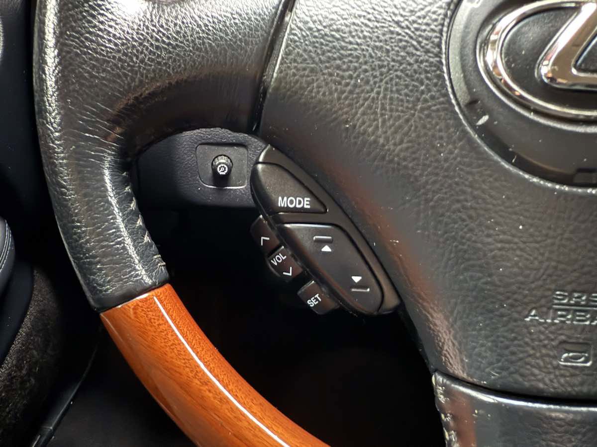 Used 2002 Lexus SC 430 Convertible RWD image 20