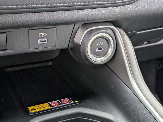 Used 2025 Toyota Grand Highlander AWD image 33