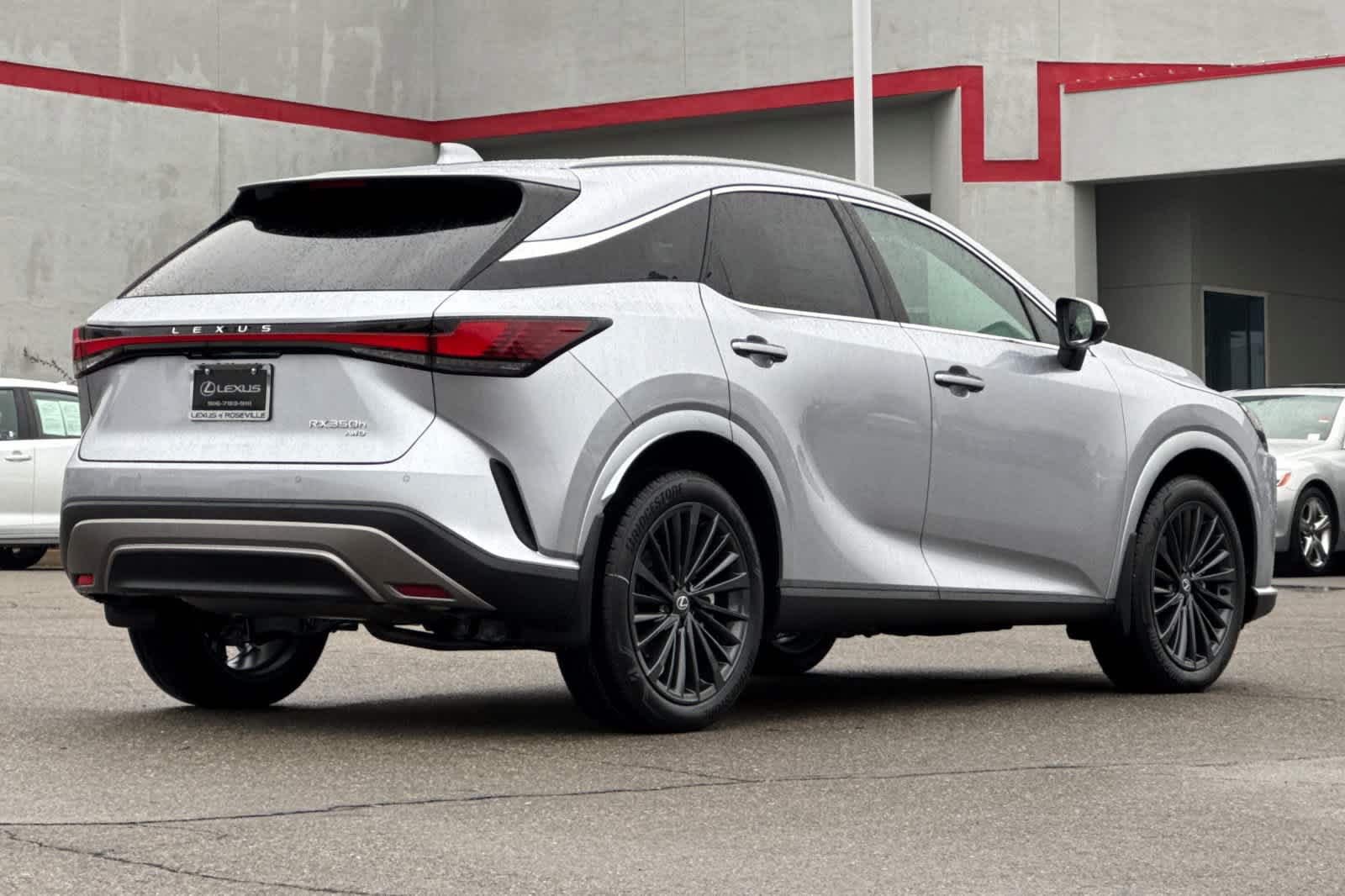New 2026 Lexus RX 350h w/ Convenience Package AWD/4WD image 2