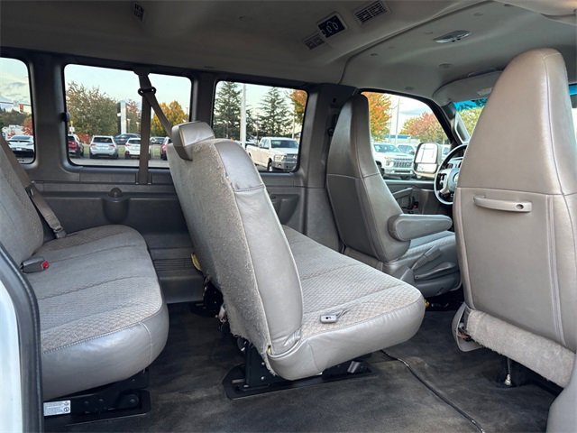Used 2017 Chevrolet Express 3500 LT w/ LT Preferred Equipment Group image 34
