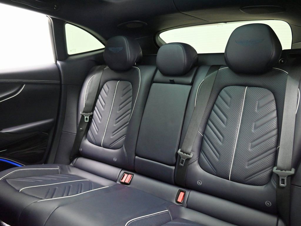 Used 2026 Aston Martin DBX S image 9