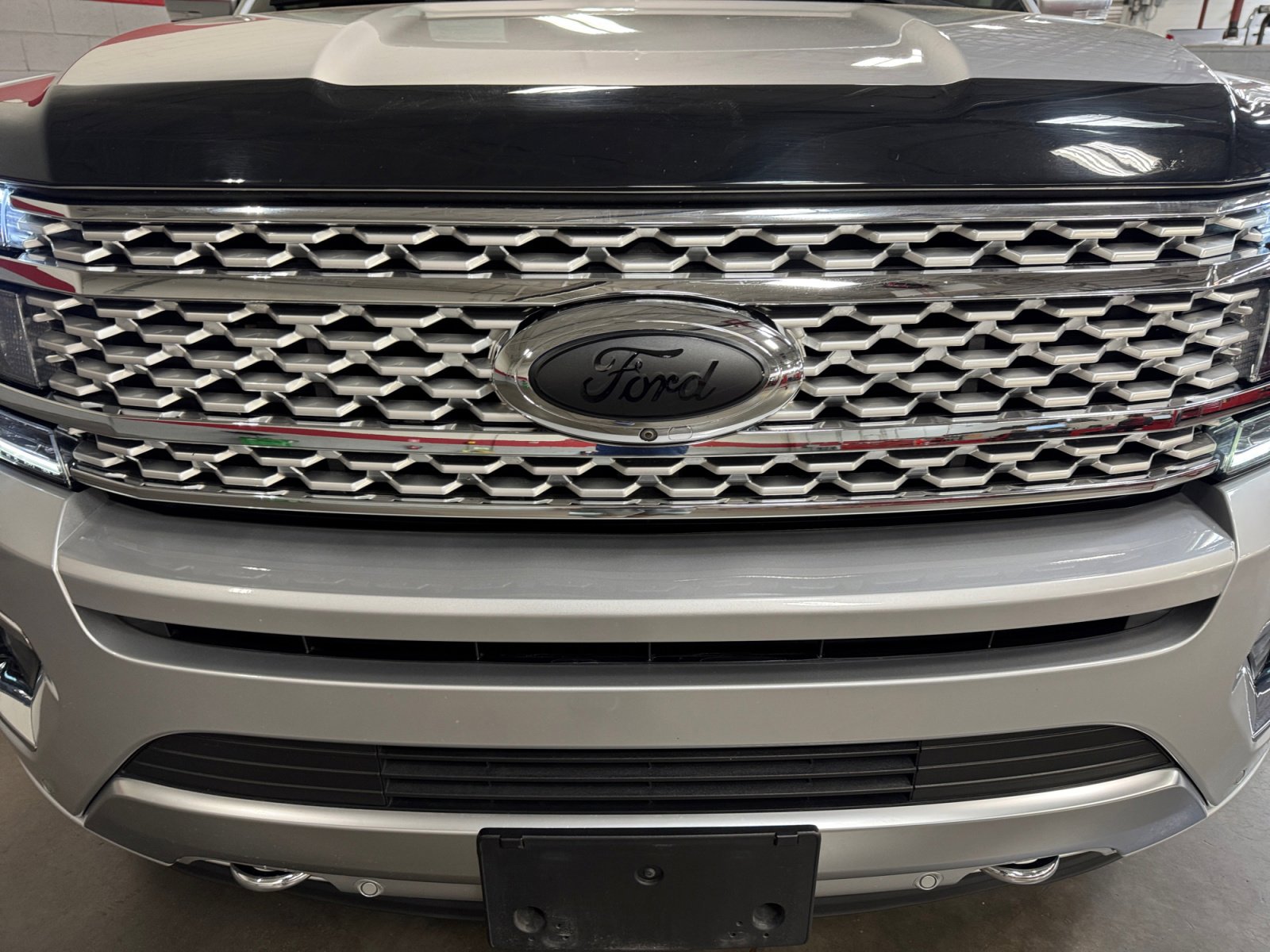Used 2019 Ford Expedition Platinum image 23