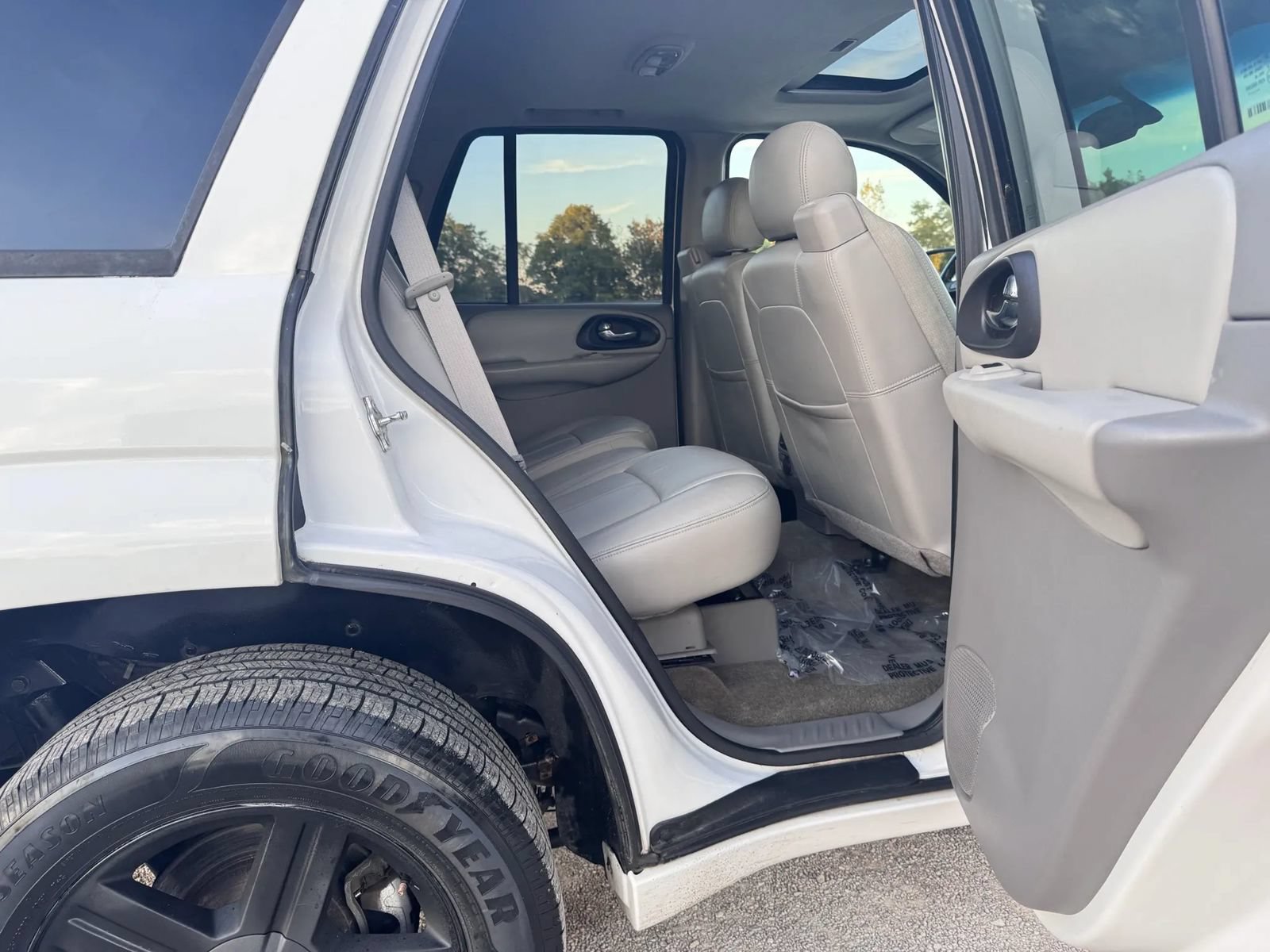 Used 2007 Chevrolet TrailBlazer LT AWD/4WD image 21