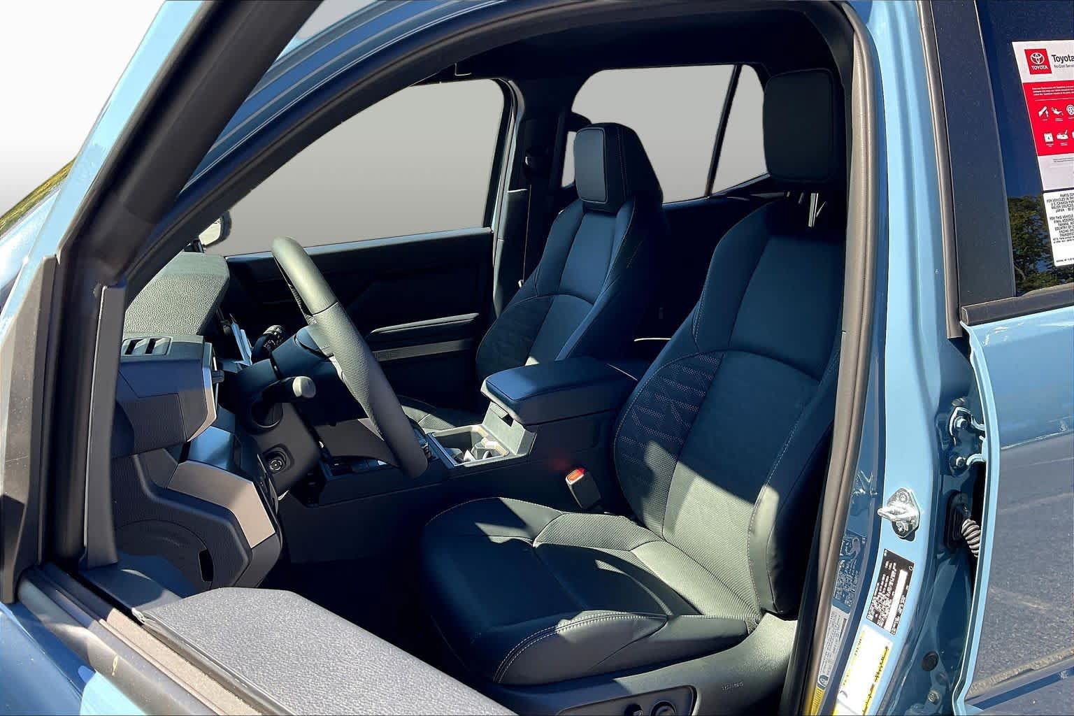 New 2026 Toyota 4Runner TRD Off-Road Premium AWD/4WD image 9