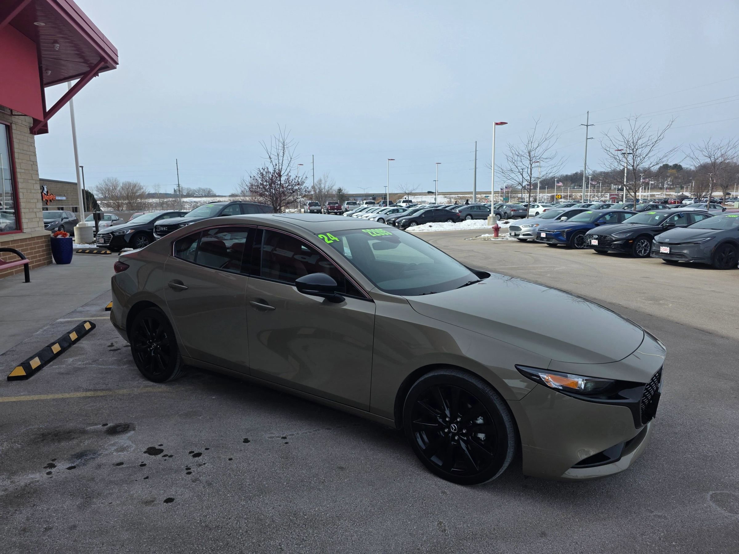 Used 2024 MAZDA MAZDA3 s image 3
