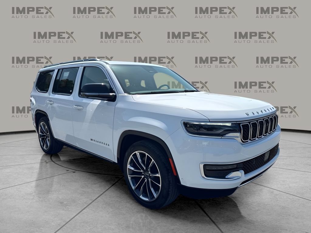 Used 2024 Jeep Wagoneer Series III w/ Premium Group I AWD/4WD image 7