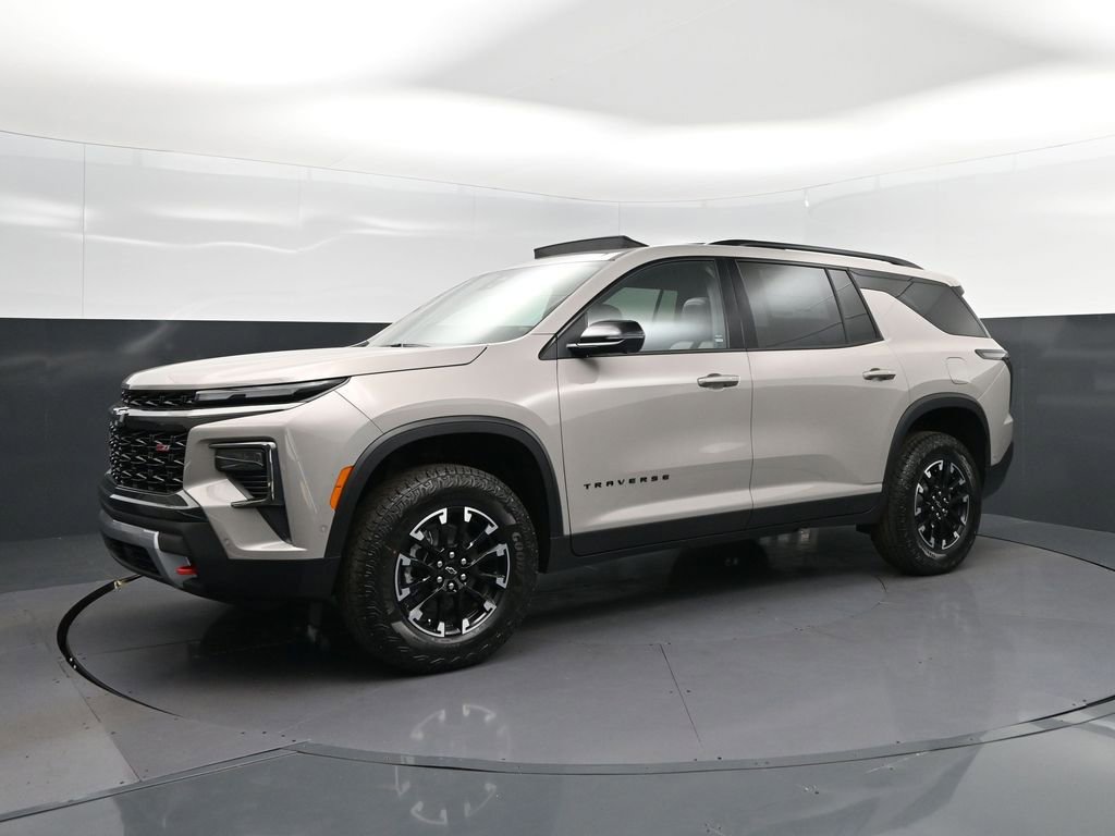 New 2026 Chevrolet Traverse Z71 w/ Enhanced Driving Package AWD/4WD image 3