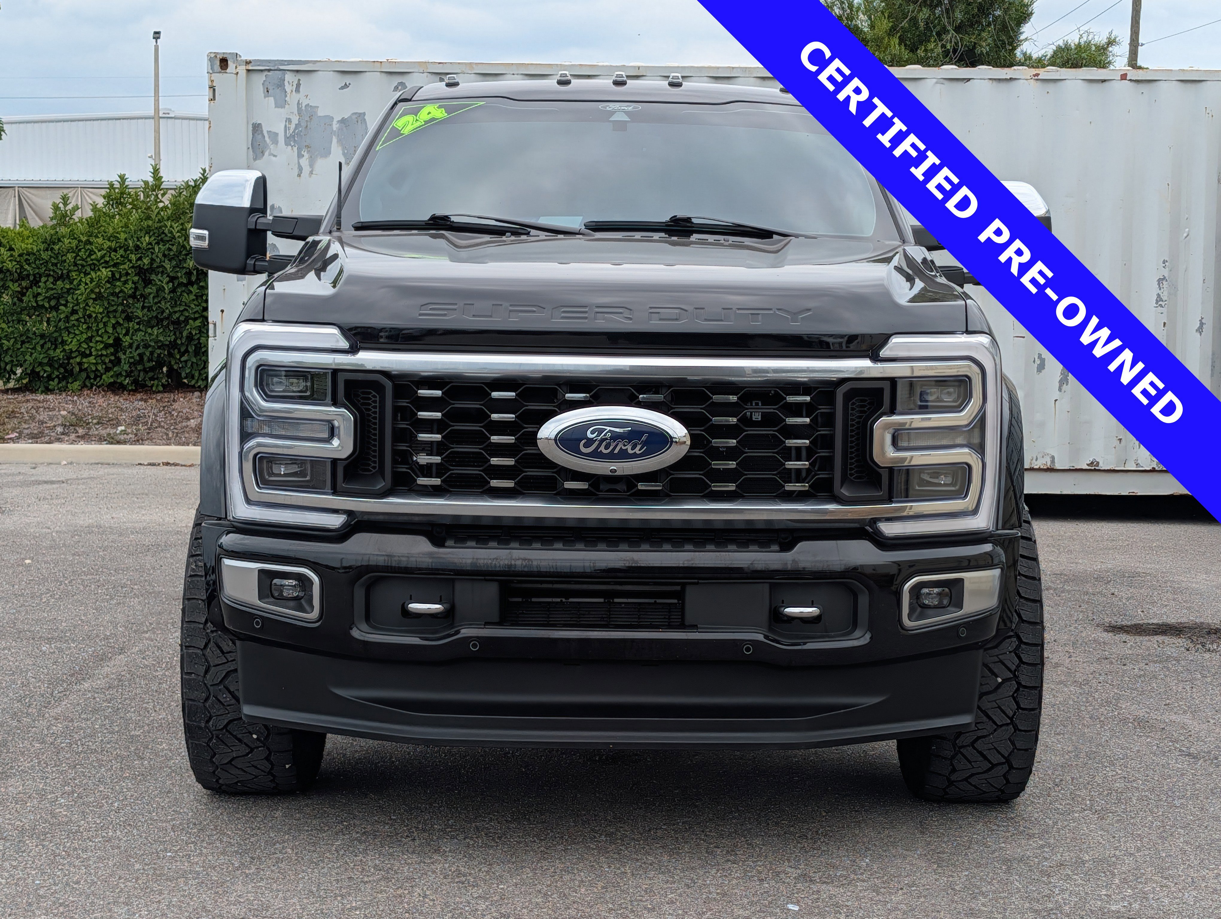 Certified 2024 Ford F450 Limited w/ FX4 Off-Road Package AWD/4WD image 8