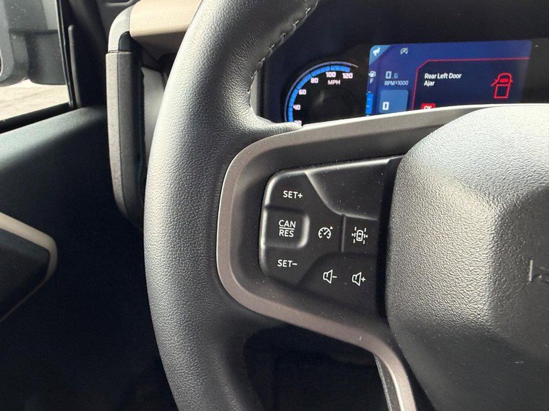 Used 2024 Ford Bronco Wildtrak image 12