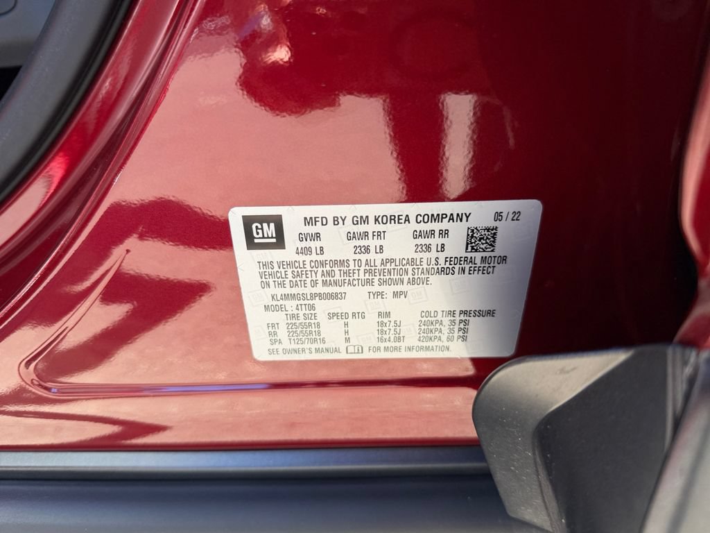 Used 2023 Buick Encore GX Essence w/ Advanced Technology Package AWD/4WD image 37