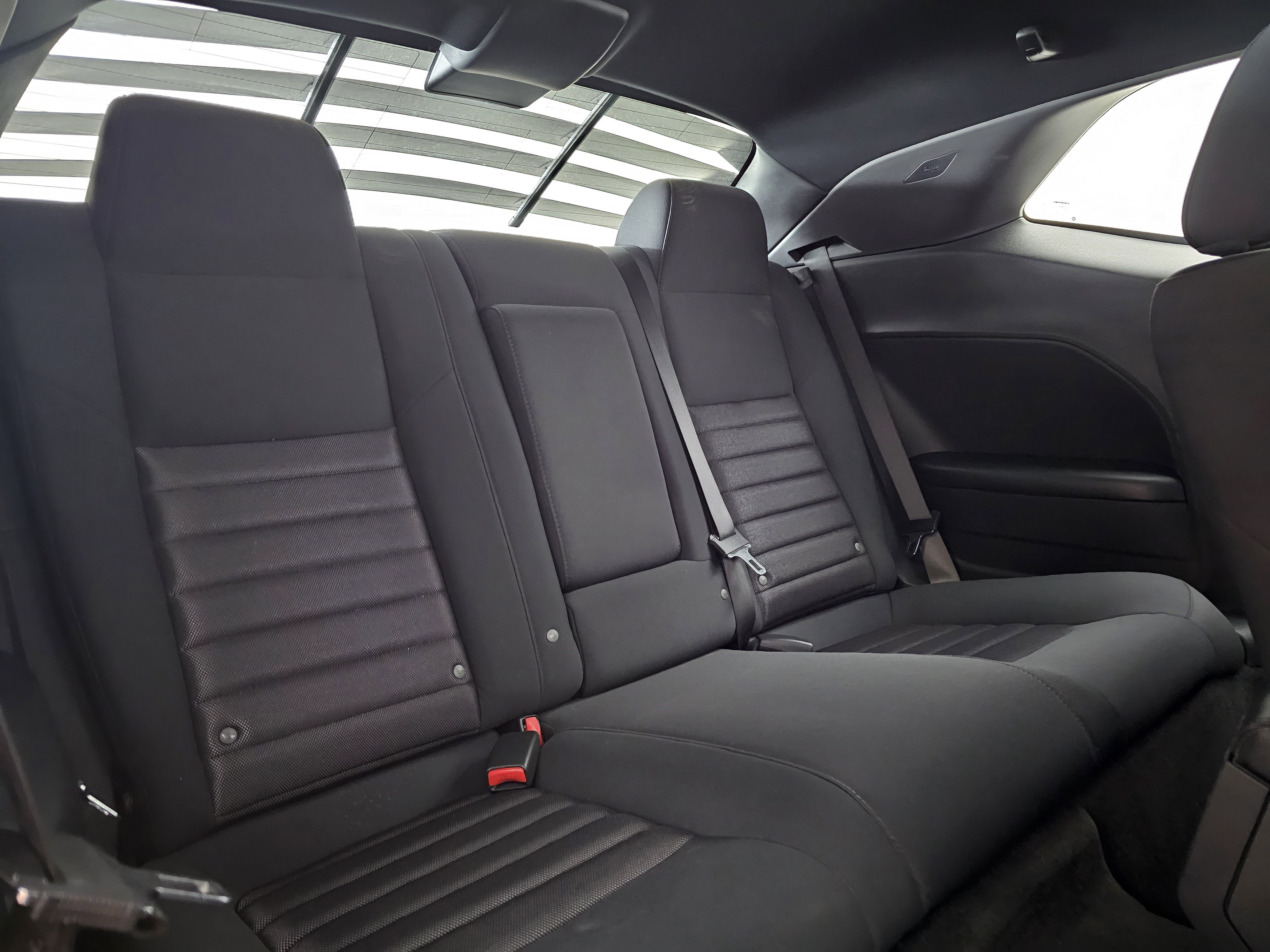 Used 2010 Dodge Challenger SE image 23