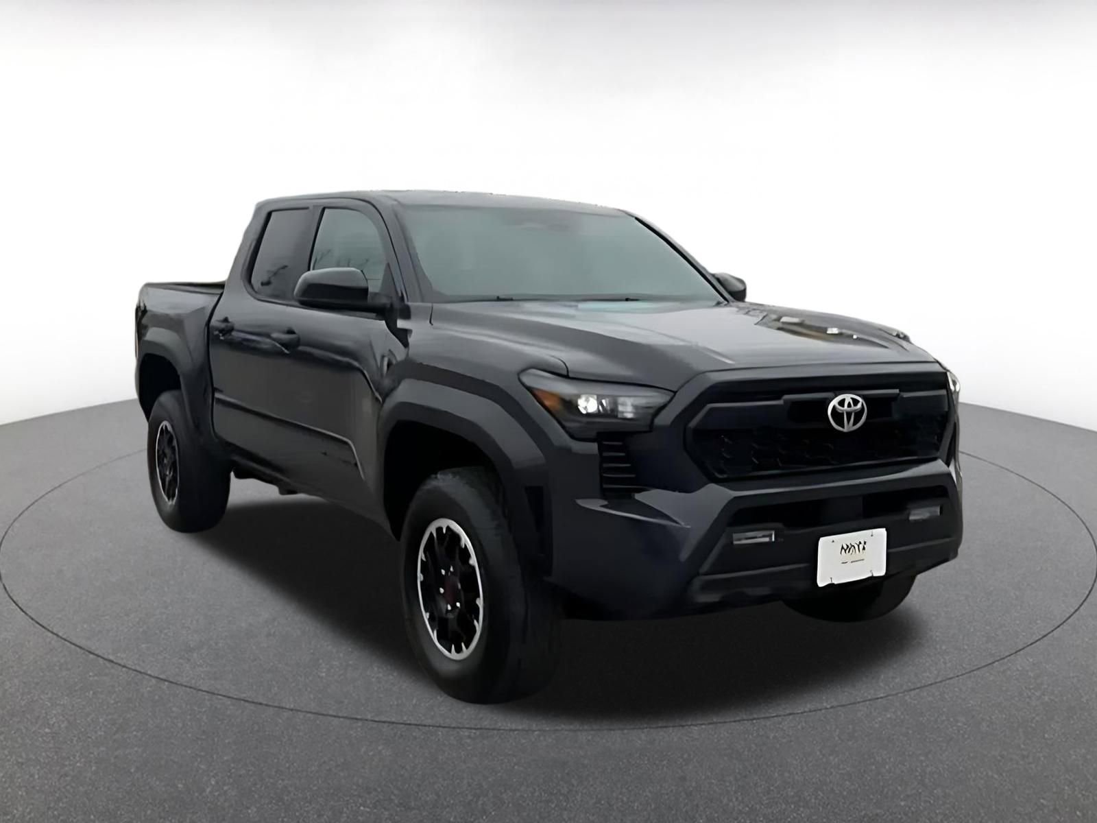 Used 2025 Toyota Tacoma TRD Off-Road image 3