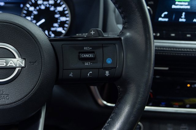 Used 2022 Nissan Rogue SL w/ SL Premium Package image 16