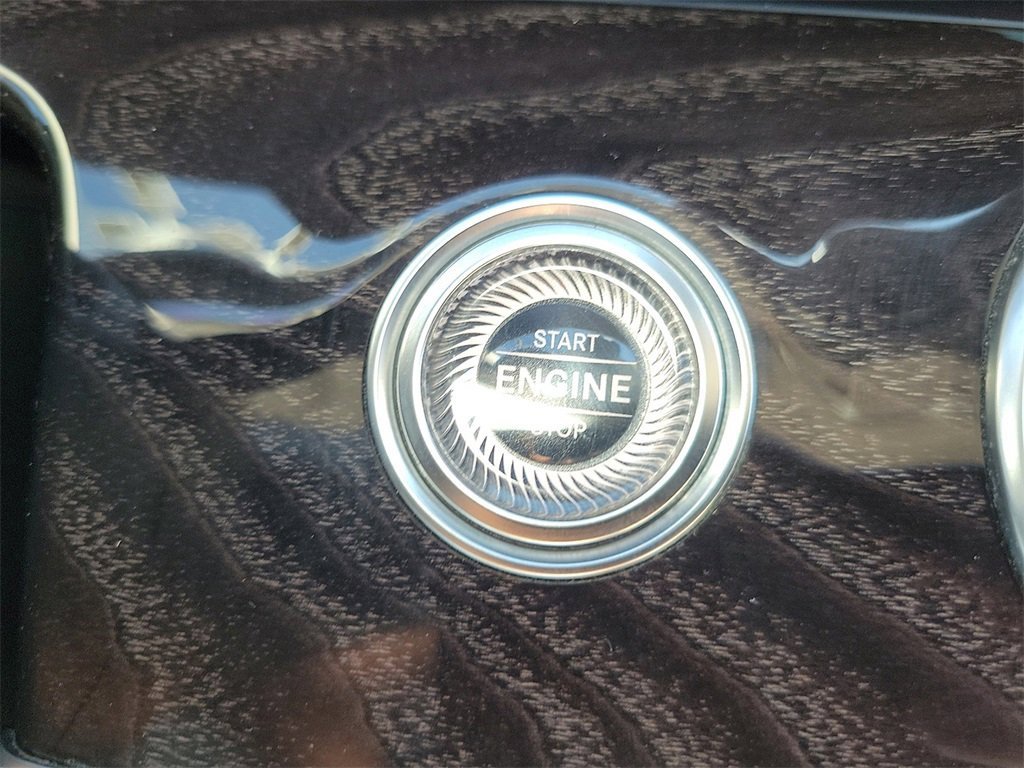 Used 2021 Mercedes-Benz E 350 Sedan image 10