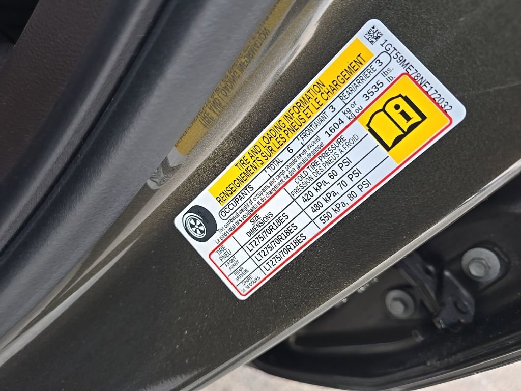 Used 2022 GMC Sierra 2500 SLE w/ SLE Convenience Package image 12