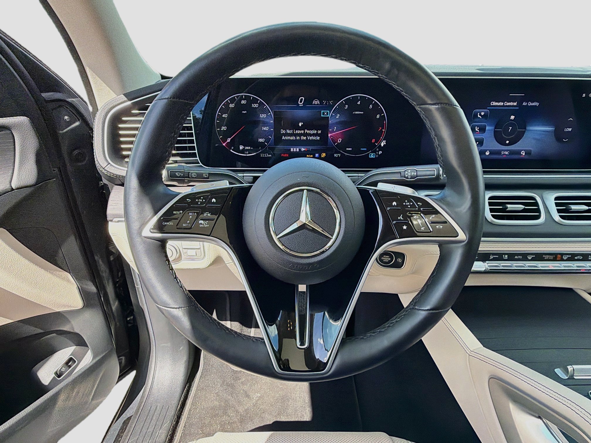 Used 2024 Mercedes-Benz GLE 450 4MATIC image 39