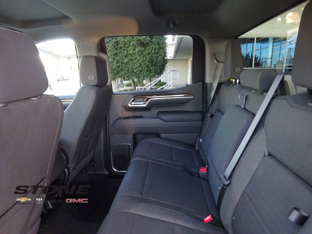 Used 2026 GMC Sierra 1500 Elevation image 21