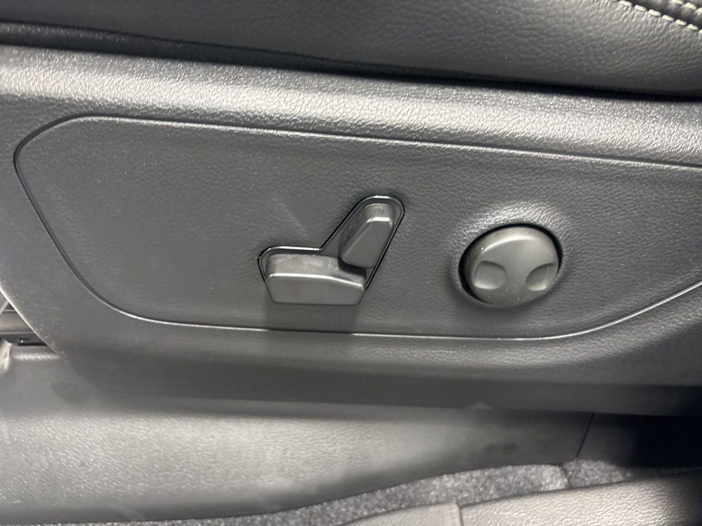 New 2026 RAM 1500 Rebel w/ Rebel Level 2 Equipment Group image 10