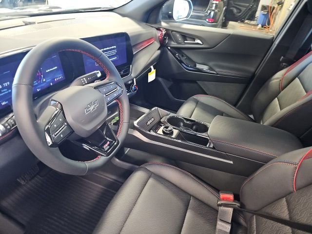 New 2026 Chevrolet Equinox RS w/ LPO, Floor Liner Package image 23