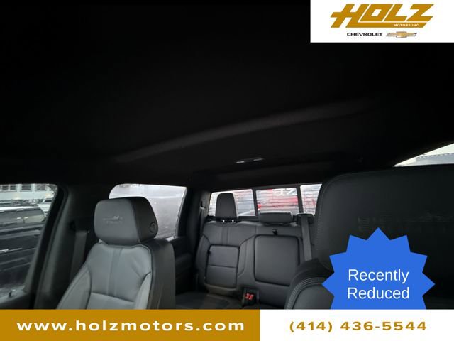 Certified 2022 Chevrolet Silverado 2500 High Country w/ LPO, Dark Essentials Package image 20