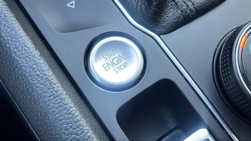 Used 2019 Volkswagen Atlas SEL Premium AWD/4WD image 24
