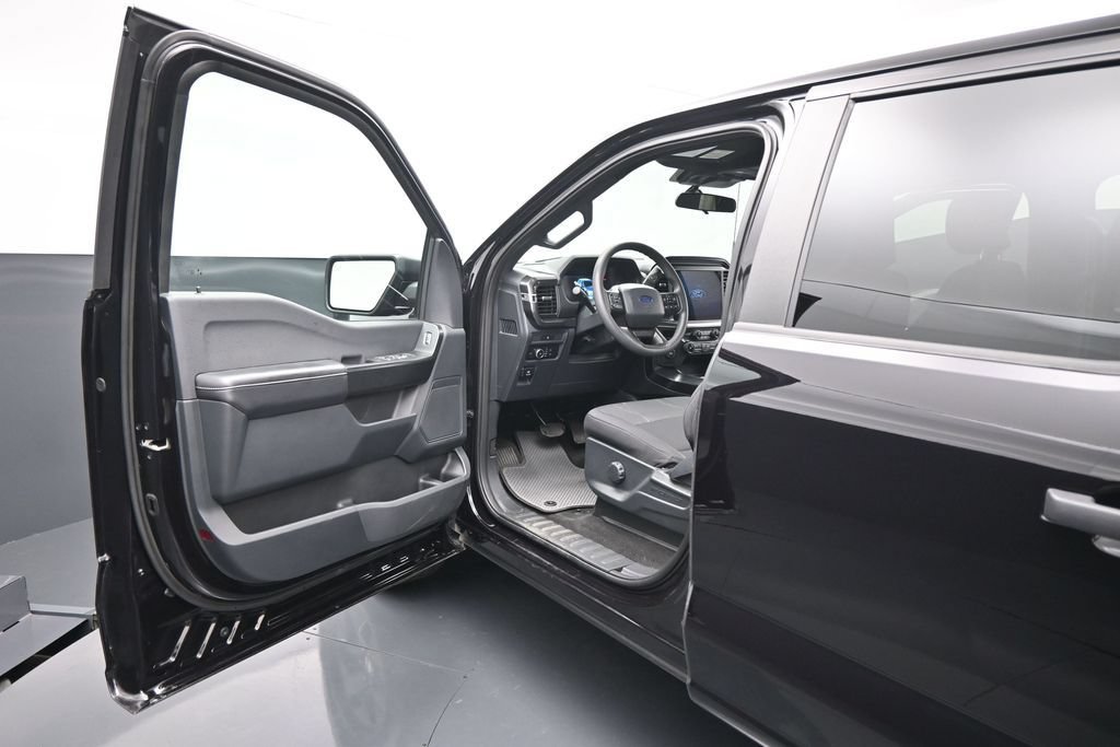 Certified 2025 Ford F150 STX w/ Equipment Group 200A RWD image 9