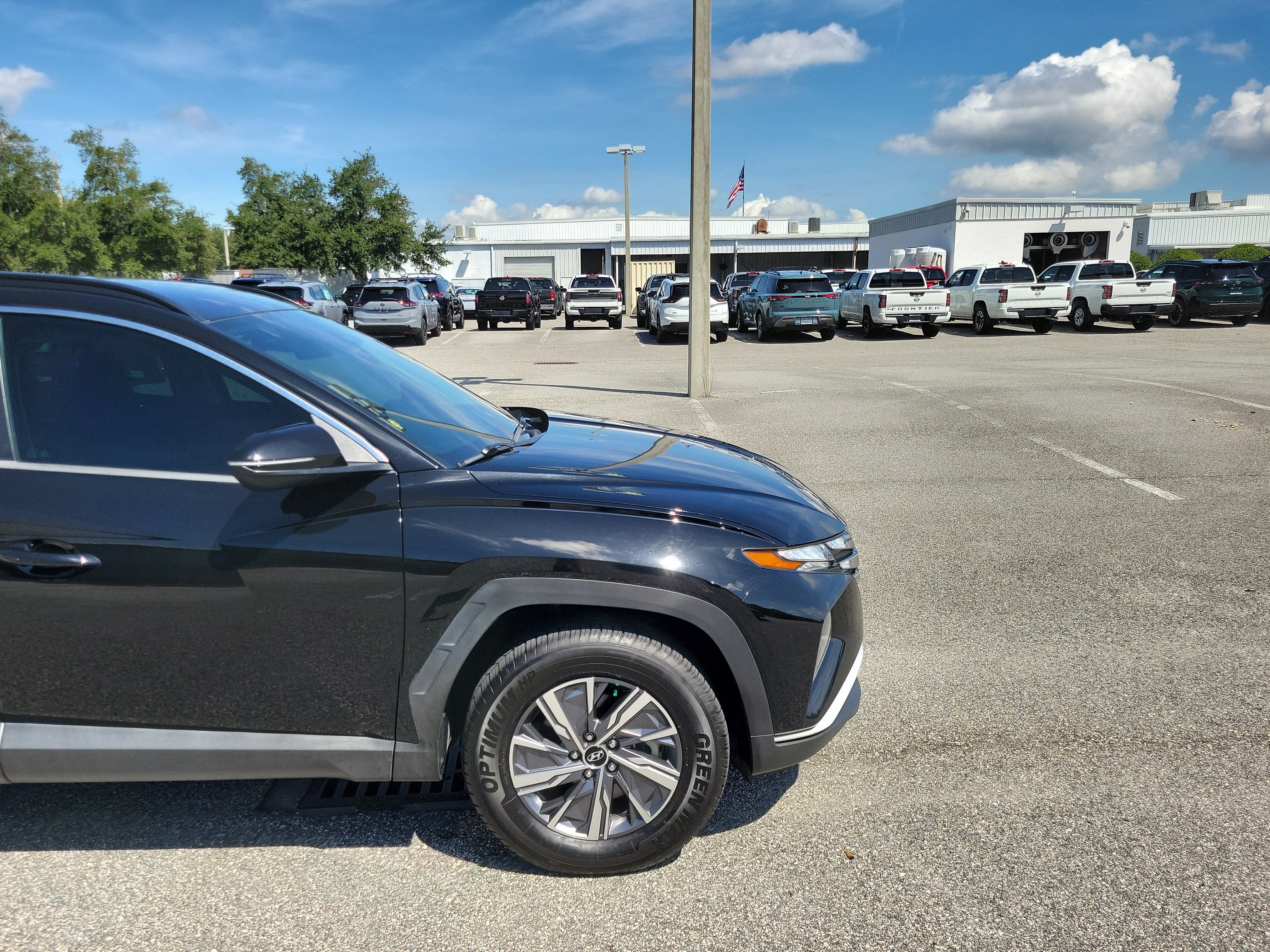 Used 2022 Hyundai Tucson Blue AWD/4WD image 8
