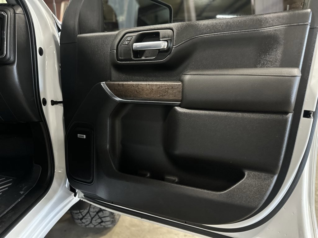 Used 2020 GMC Sierra 2500 Denali w/ Denali Ultimate Package image 20