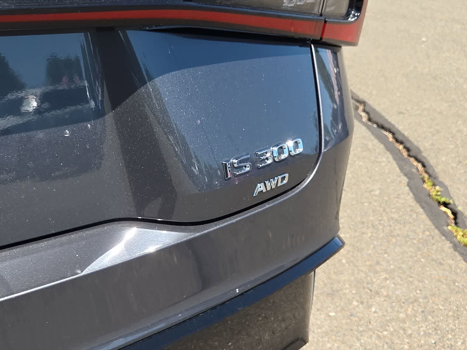 Used 2024 Lexus IS 300 F Sport AWD/4WD image 15