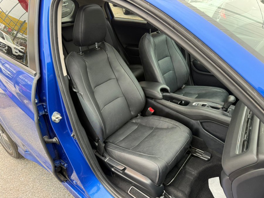 Used 2019 Honda HR-V Touring image 8