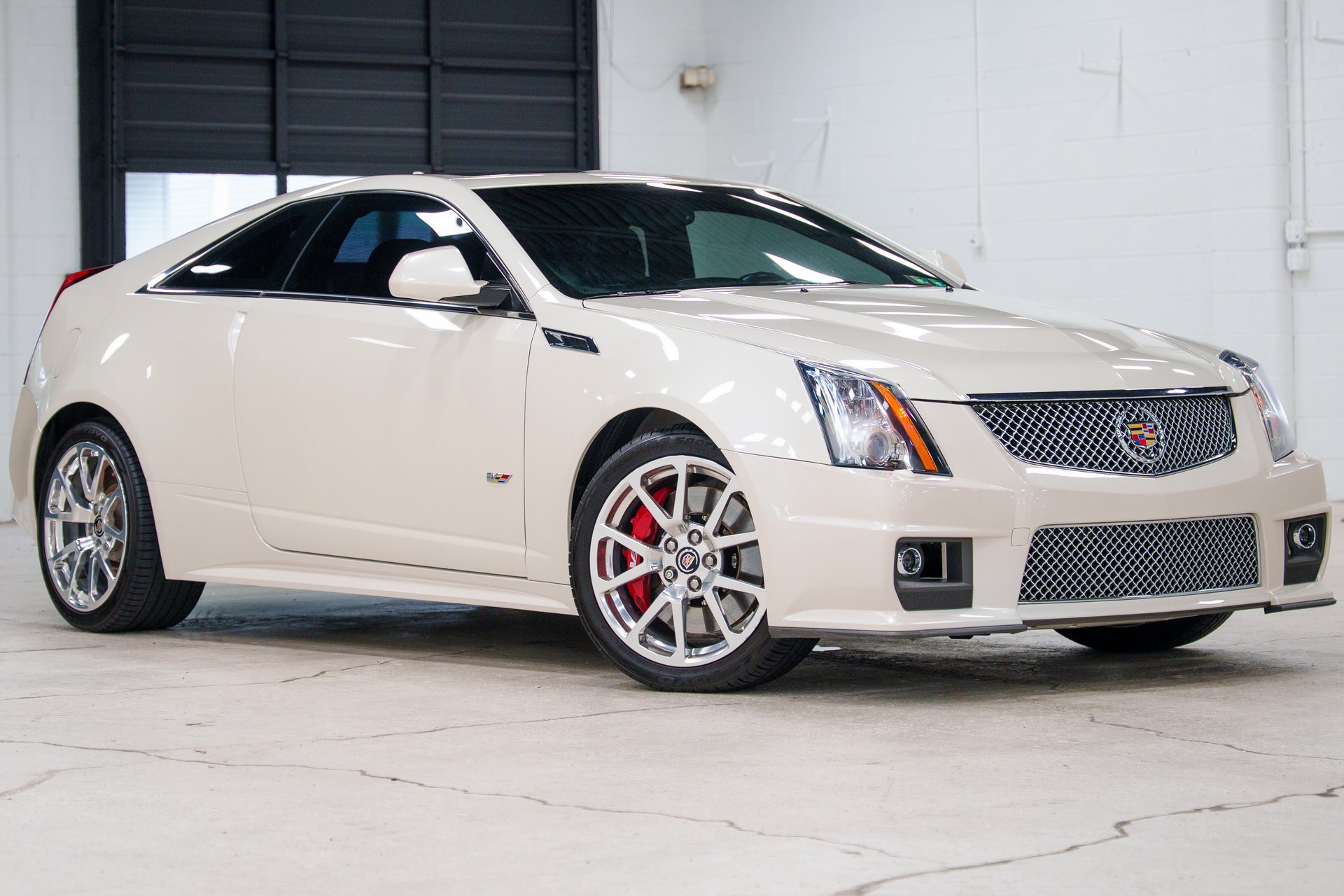 Used 2013 Cadillac CTS V RWD image 22