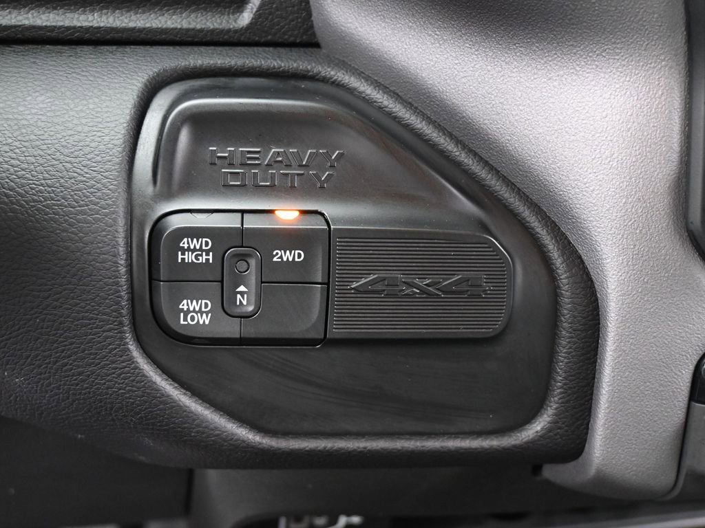 Used 2023 RAM 2500 Big Horn w/ Level 1 Equipment Group image 18