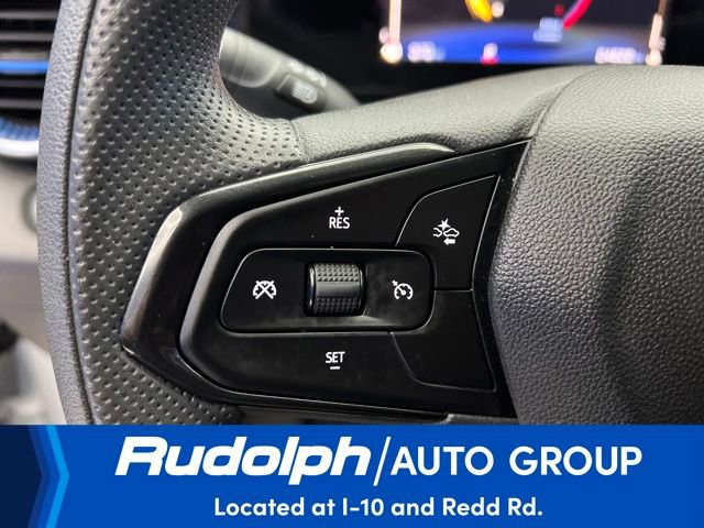 Used 2025 Chevrolet Trax LT image 16