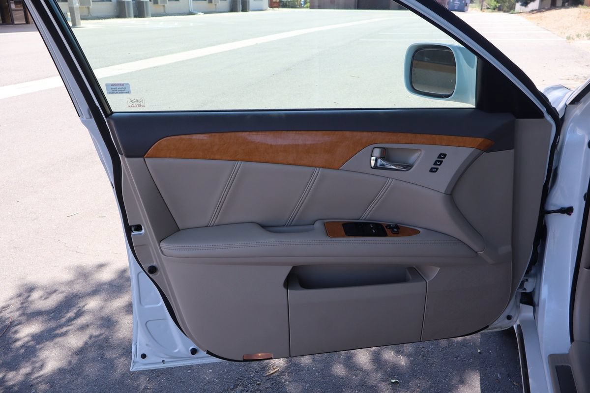 Used 2007 Toyota Avalon XL FWD image 23