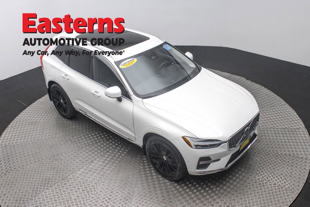 Used 2023 Volvo XC60 B5 Plus image 3
