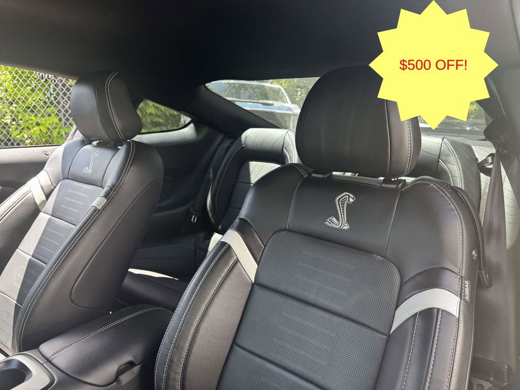 Used 2021 Ford Mustang Shelby GT500 w/ Technology Package RWD image 19