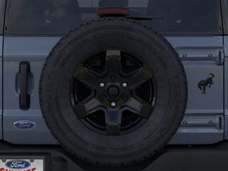 New 2025 Ford Bronco Outer Banks w/ Black Appearance Package image 24