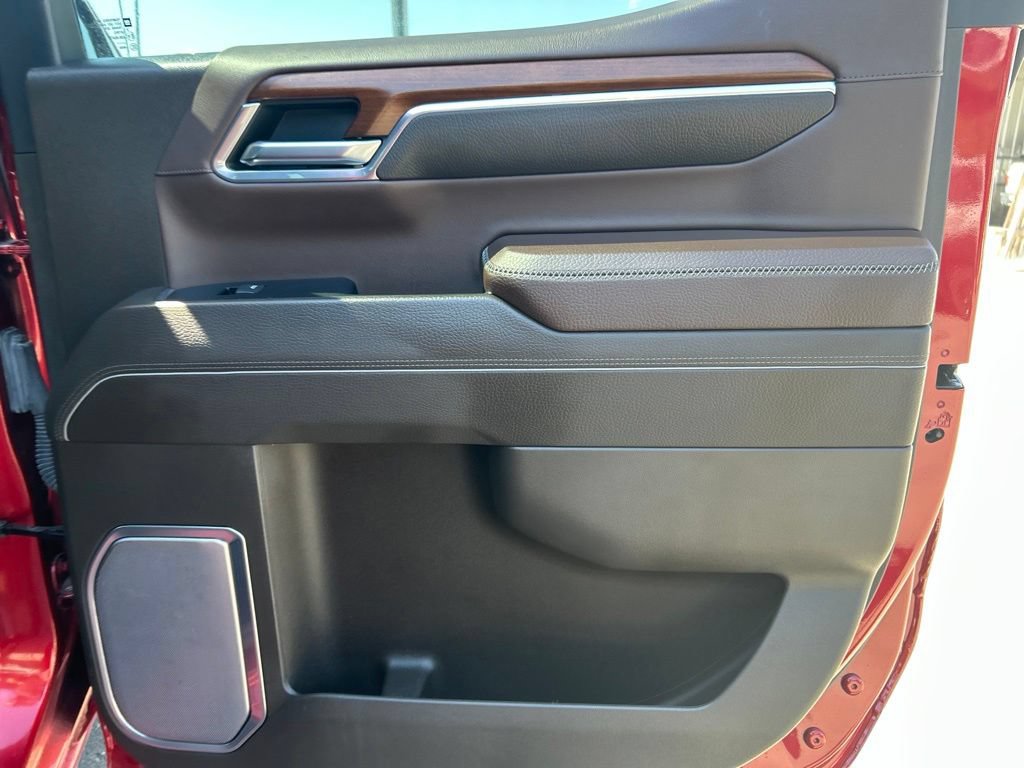 Used 2023 GMC Sierra 1500 Denali AWD/4WD image 13