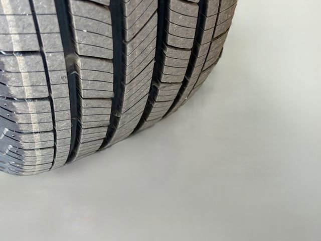 Used 2023 Chevrolet Equinox LT image 39