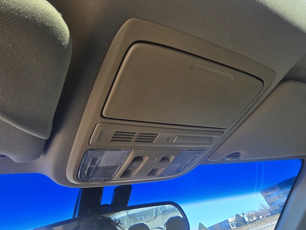 Used 2010 Honda Accord EX-L image 22